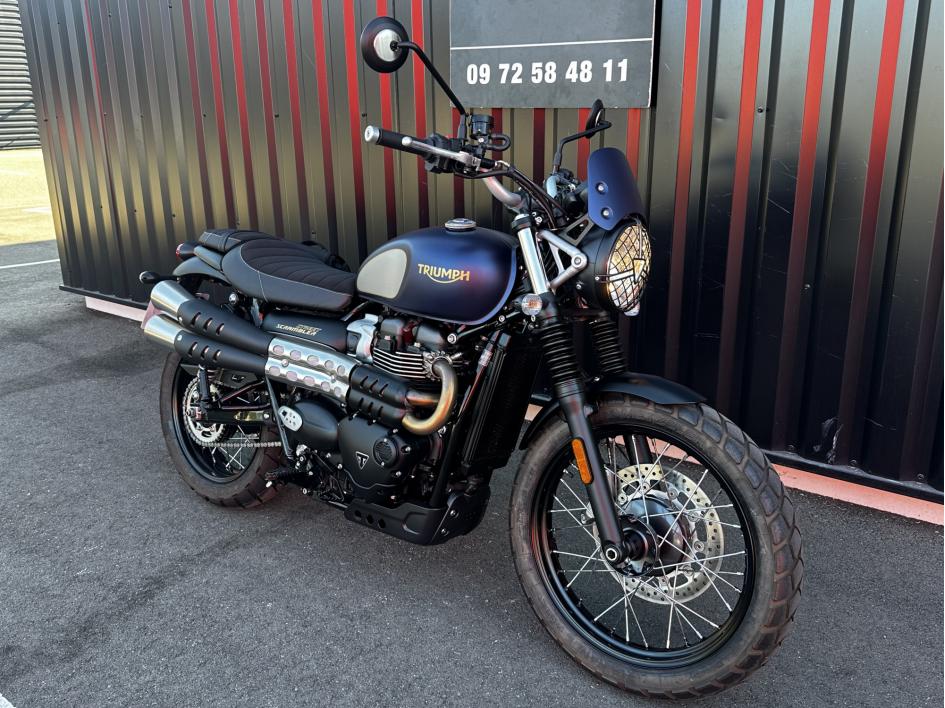 TRIUMPH STREET SCRAMBLER  900 A2