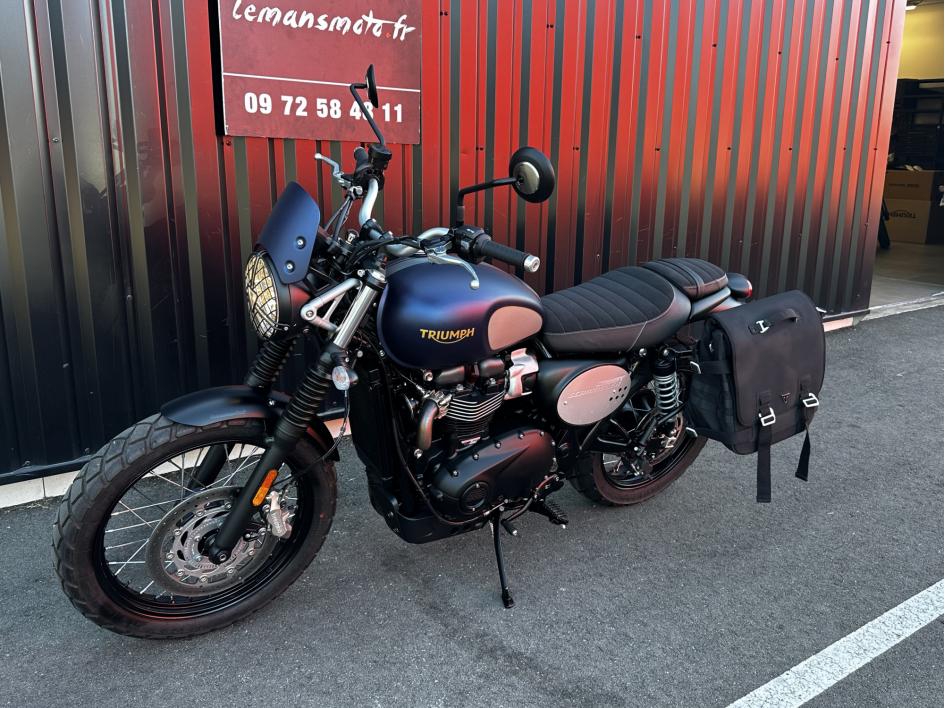TRIUMPH STREET SCRAMBLER  900 A2