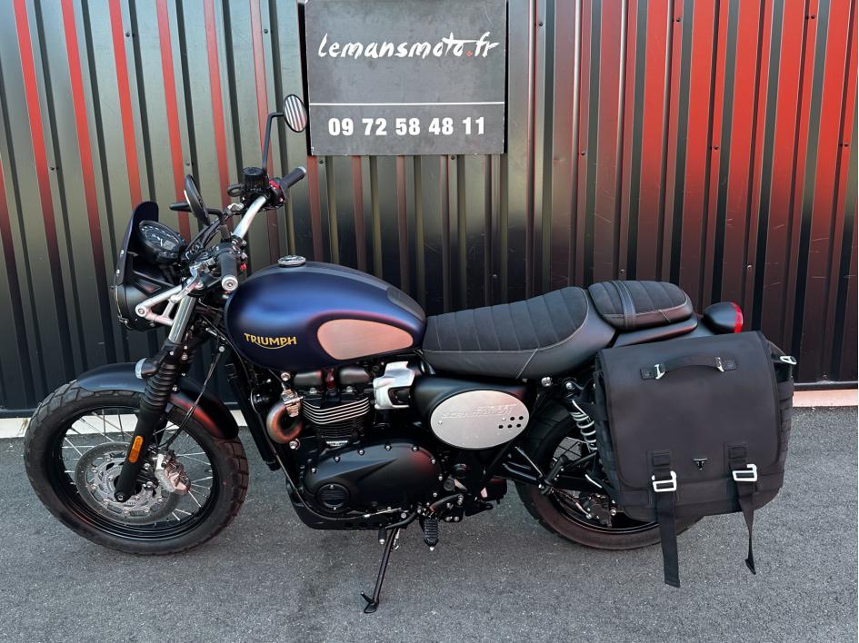 TRIUMPH STREET SCRAMBLER  900 A2