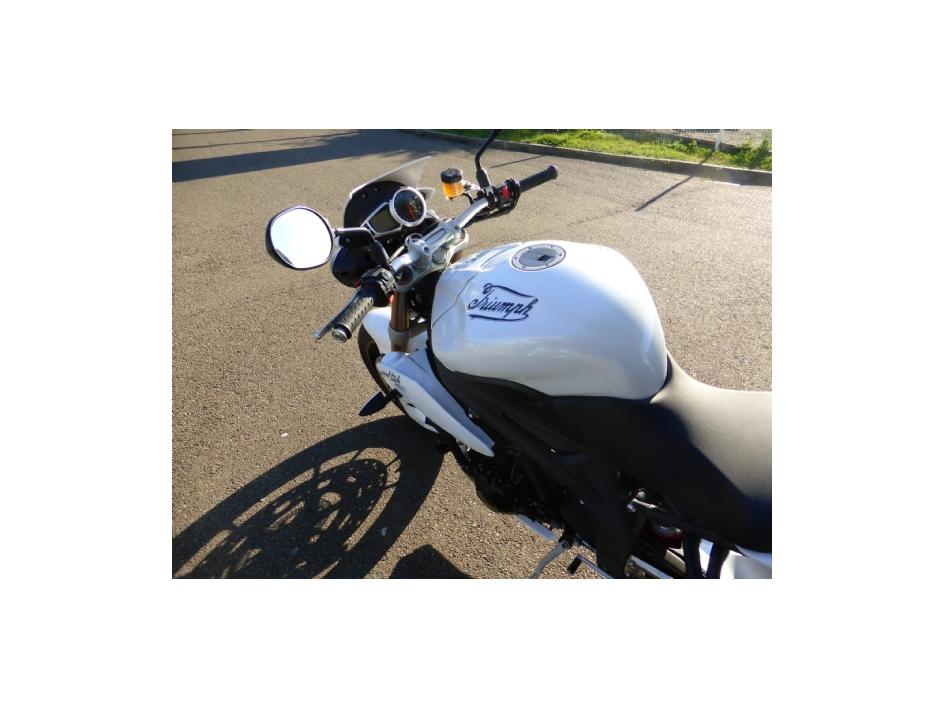 Speed Triple 1050 - 2015