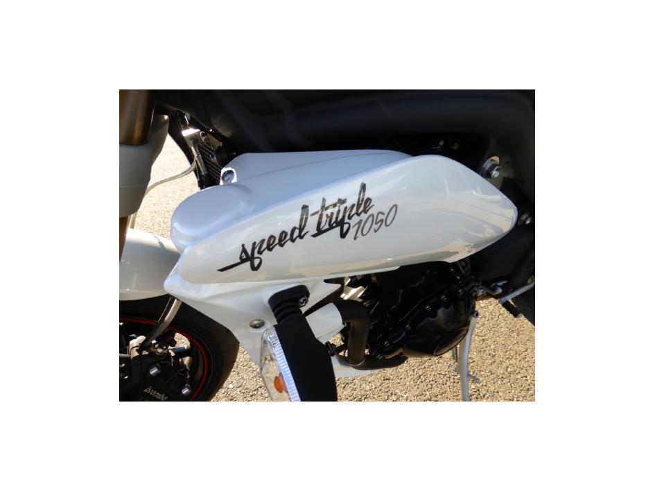 Speed Triple 1050 - 2015